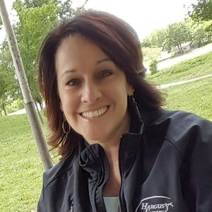 Meet your Posher, Angie